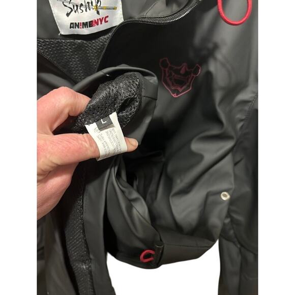 Sushito Clothing jacket coat ANIMENYC X Anime 2023 waterproof windbreaker L NWOT - Picture 8 of 11